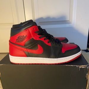 Jordan 1 Mid Red and White 10.5